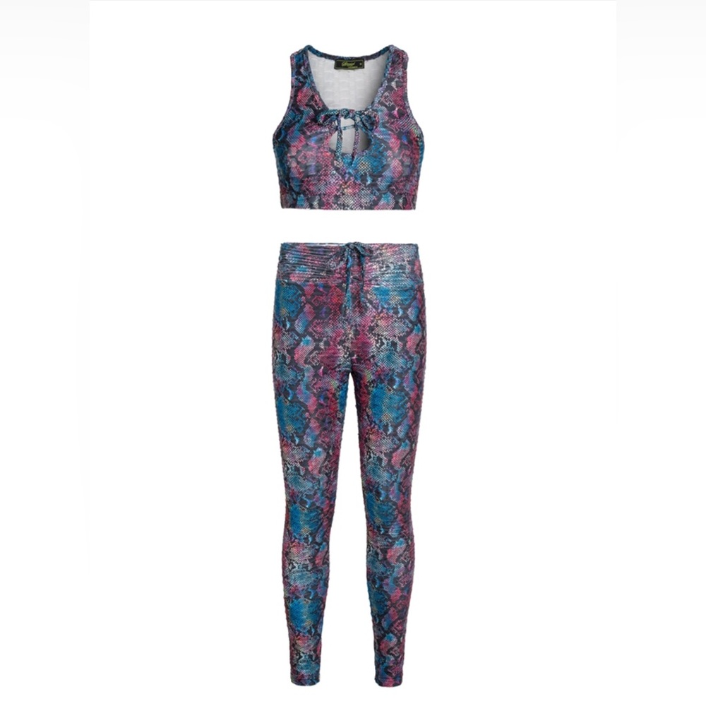 SNAKE WOMEN'S CUT-OUT SNAKE PRINT HONEYCOMB CROP TANK AND LEGGINGS SET
